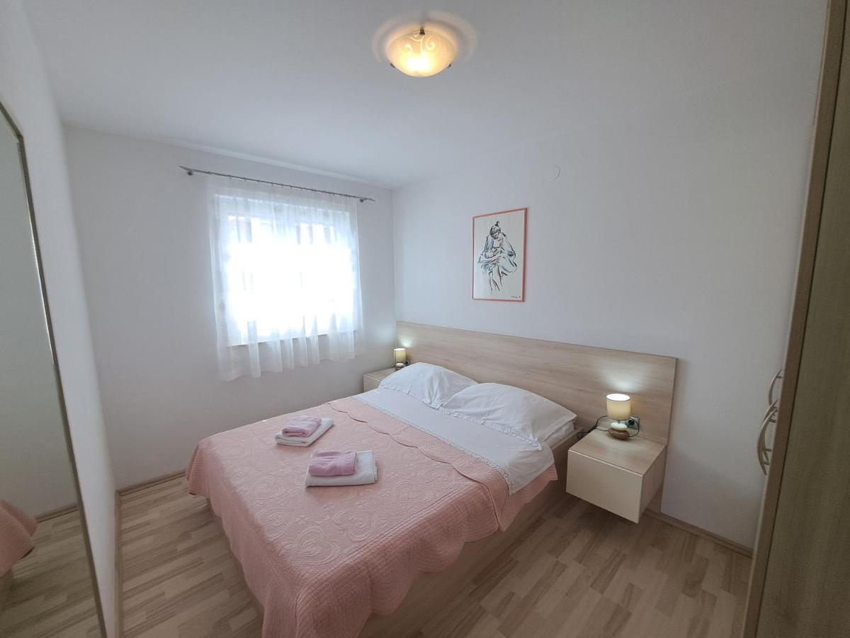 Apartments Fran I バスカ エクステリア 写真